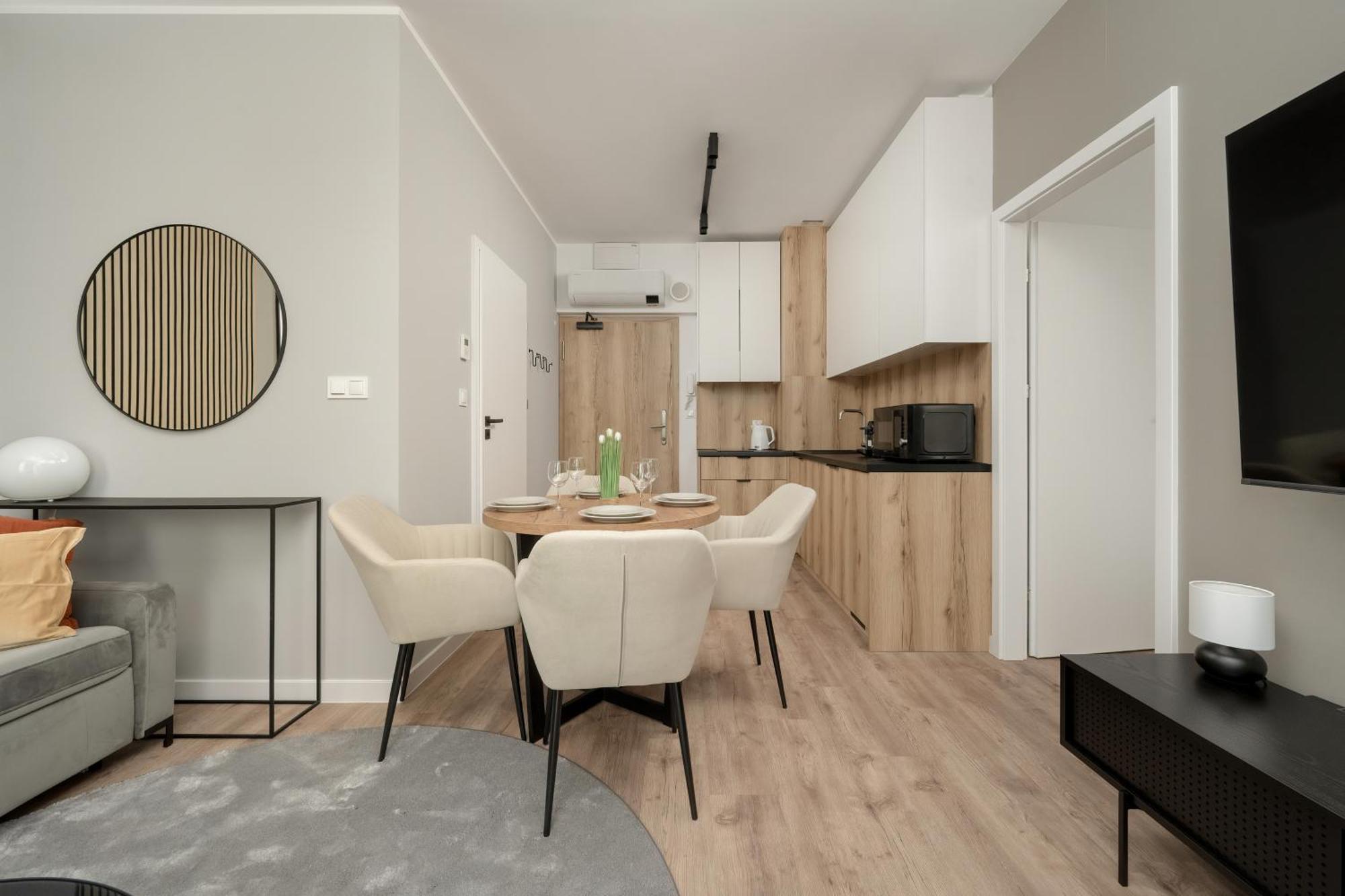 Apartamenty Zwycieska Z Klimatyzacja, Free Garage Wroclaw By Noclegi Renters Экстерьер фото